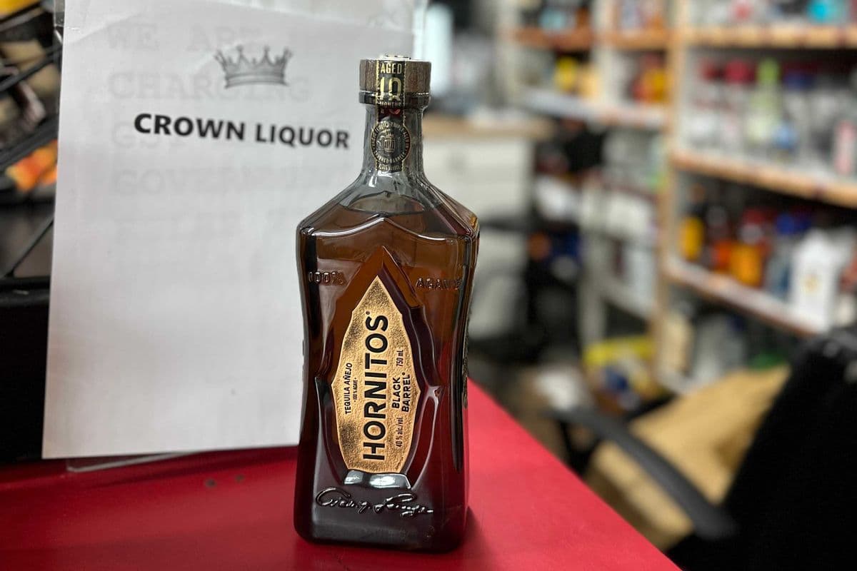 Hornitos black barrel (1 x 750ml)