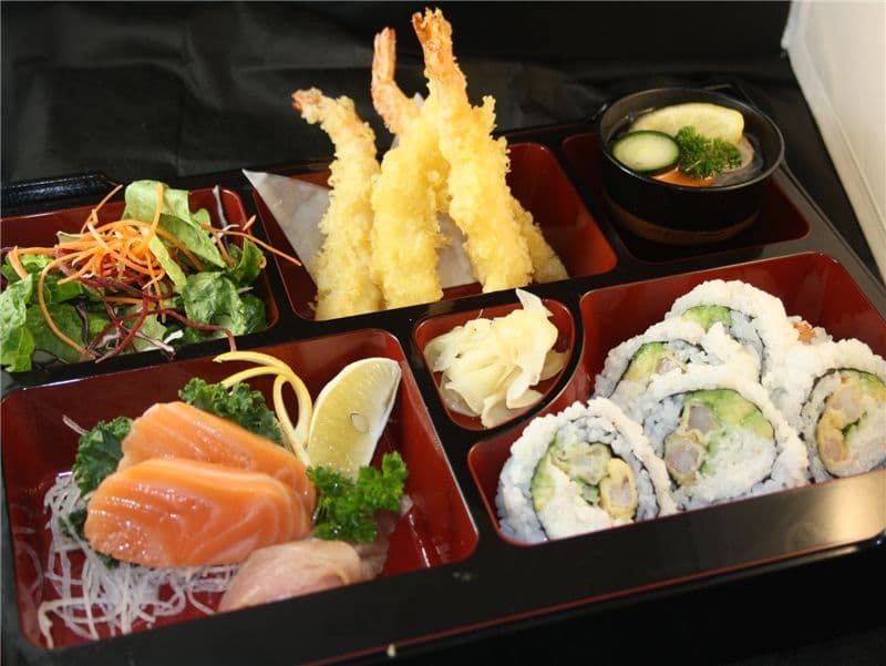 Dinner Sashimi Box