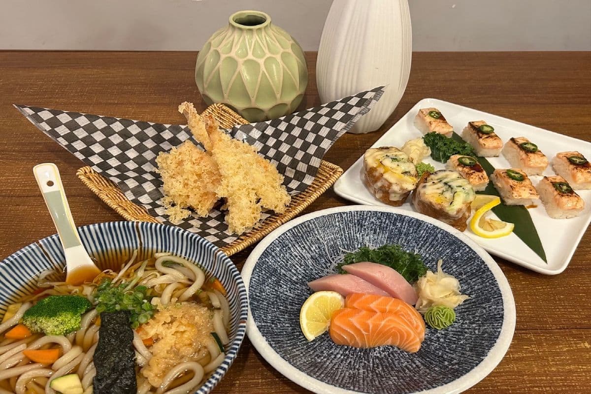 Deluxe Lunch (NEW)