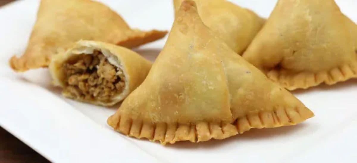 Chicken Mini Samosa (2pcs)