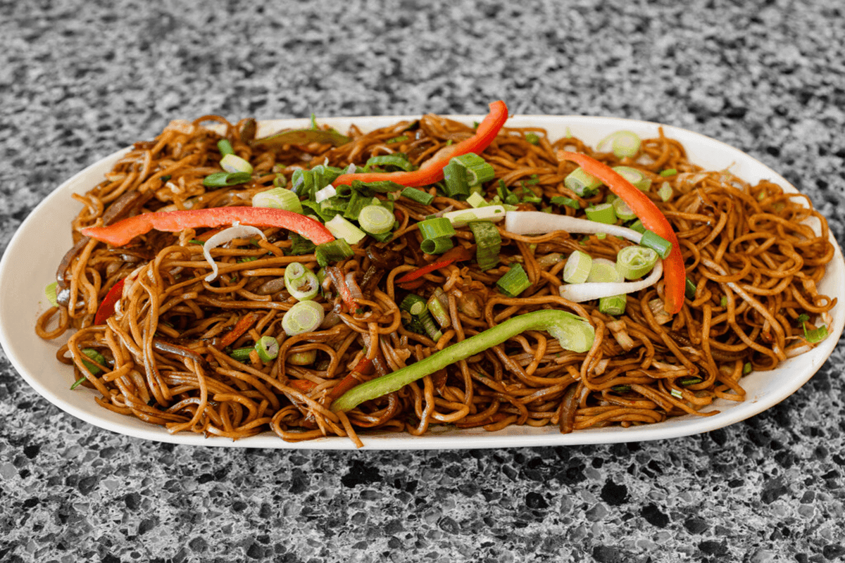 Vegetable Hakka Noodles