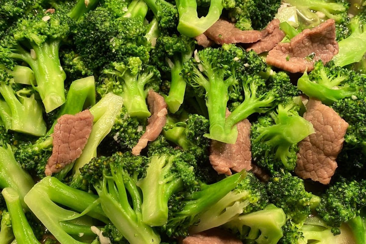 61. Beef with Broccoli