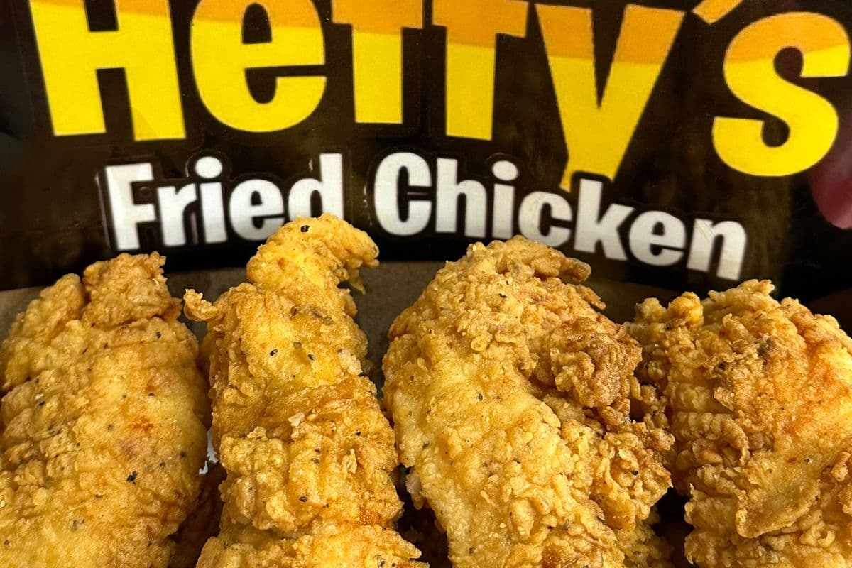 Chicken Tenders (4 Pcs)