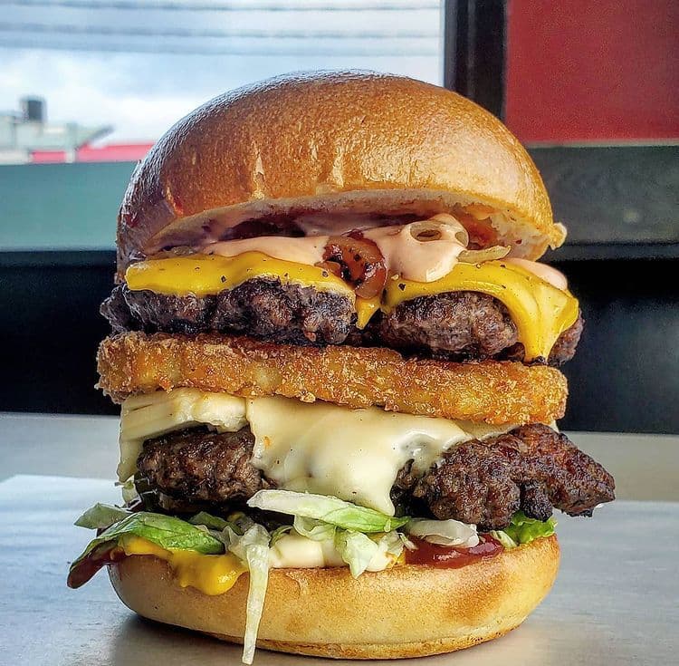 Lazeezo Burger