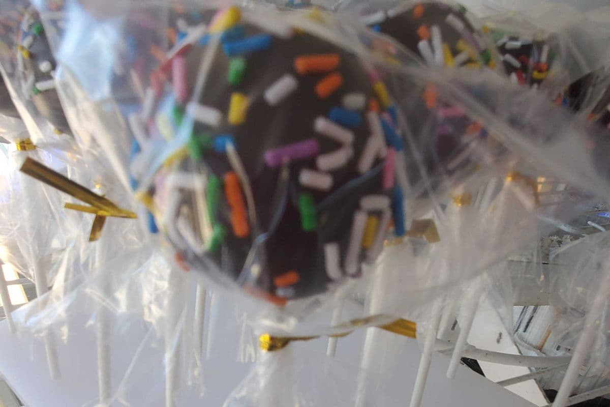 Chocolate Cake Pop (1 pc)