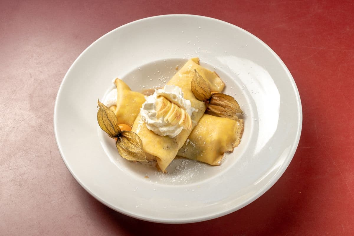 Apple Cinnamon Crepes
