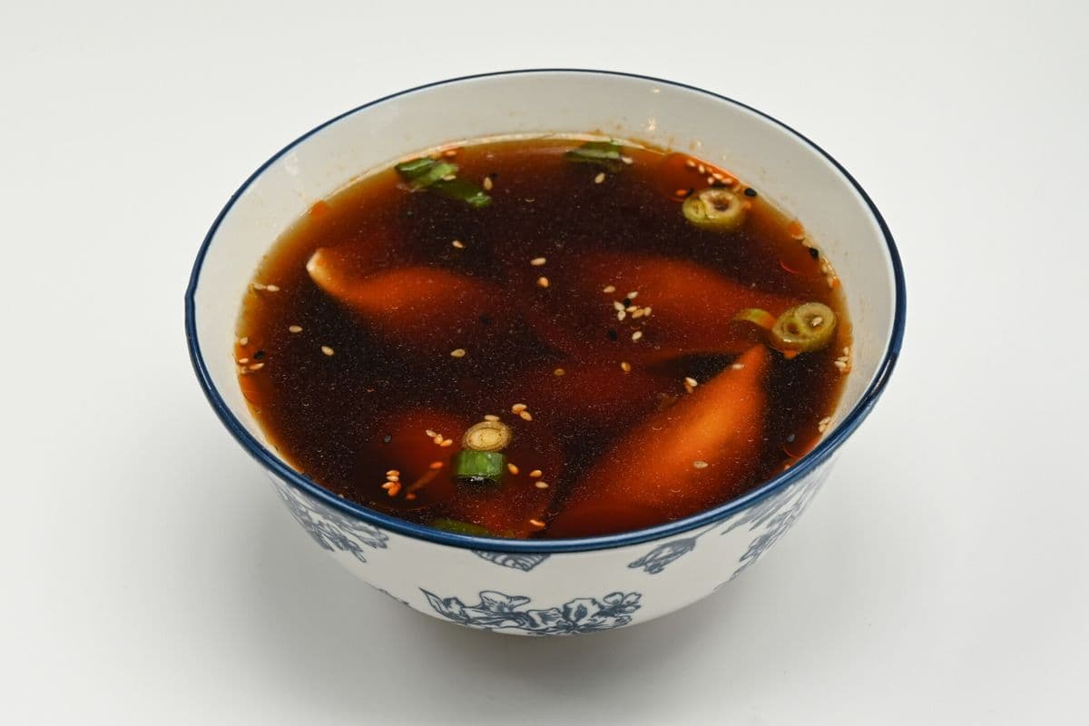 D15. Spicy Tangy Pork Dumplings (10 pcs)