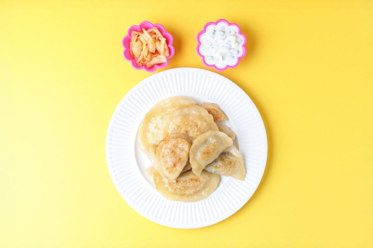 Pierogies Cabbages (Ready to Eat) 10 Pieces (Fried)