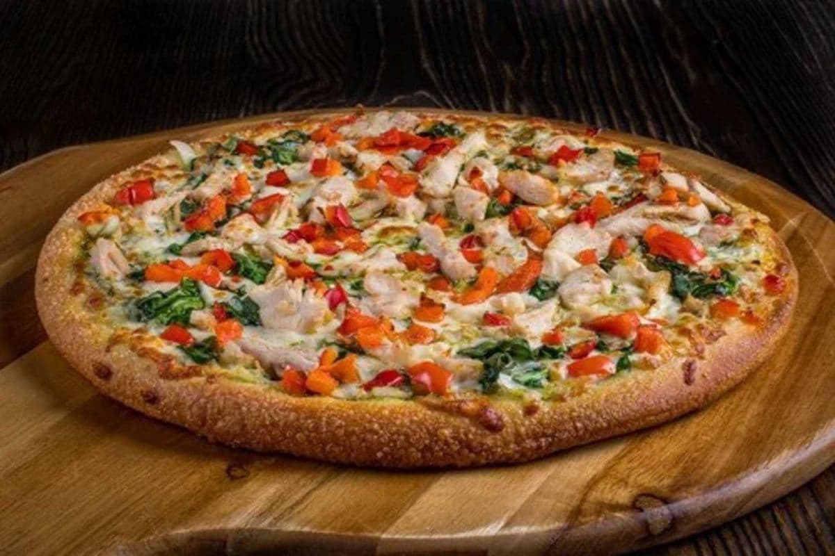 10" Chicken Pesto Pizza