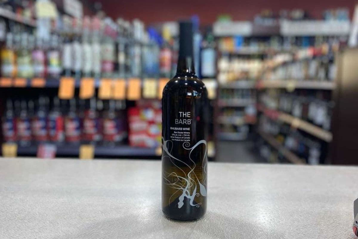 THE BARB - RHUBARB WINE (1 x 750 ML)