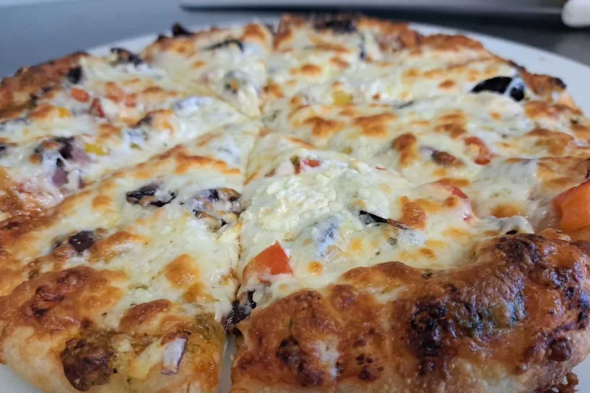 THIN 12"-Crust First Date Pizza