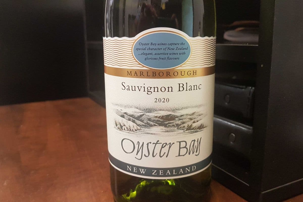 Oyster Bay Sauvignon Blanc (750 ml Bottle) (1 x 750 ml)