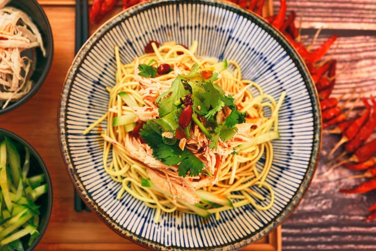 A2S Cold spicy noodle with sliced chicken (No Soup)
