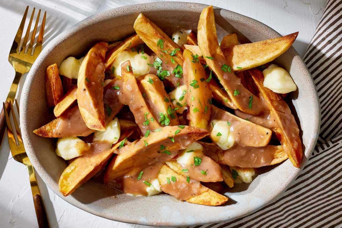 Montreal Style Traditional Poutine