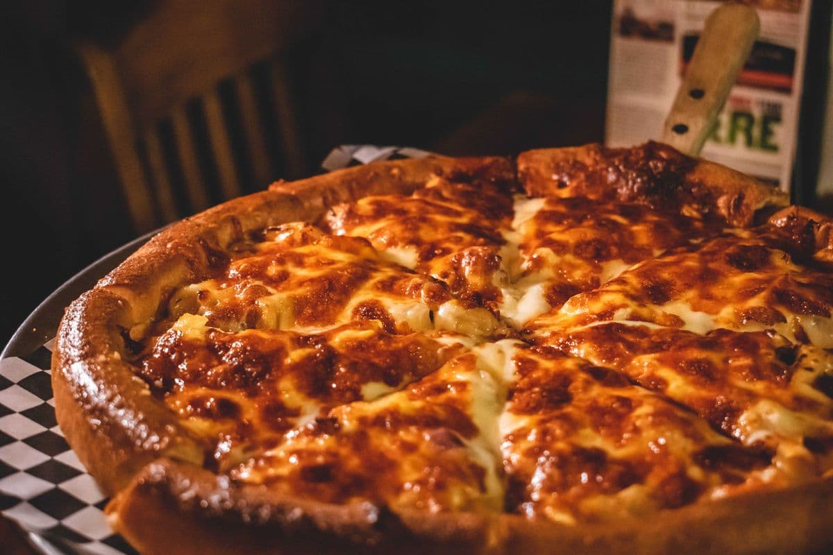 Small Tropical Hawaiian Pizza