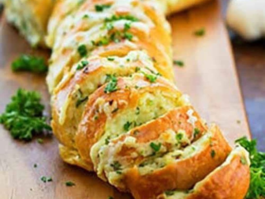 Garlic Bread - Cheese Meltdown