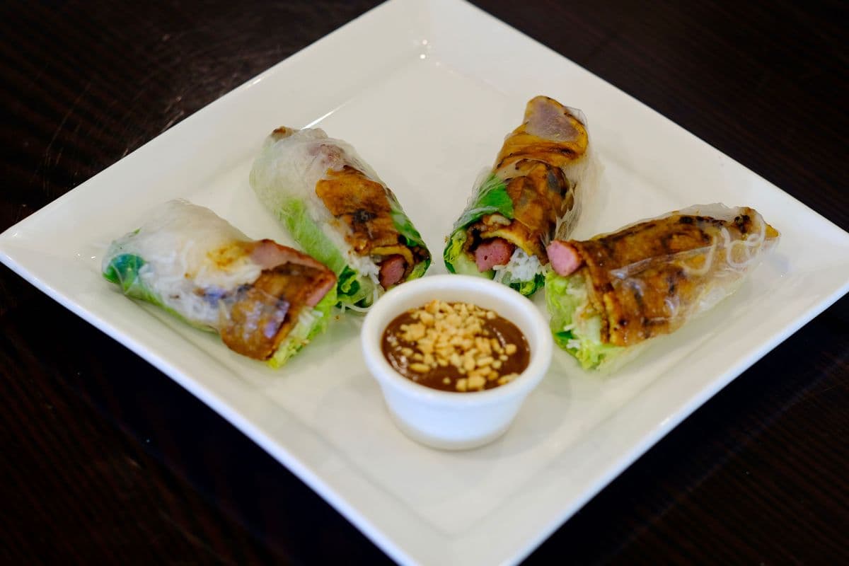 03. BBQ Salad Rolls / GỎI CUỐN THỊT NƯỚNG