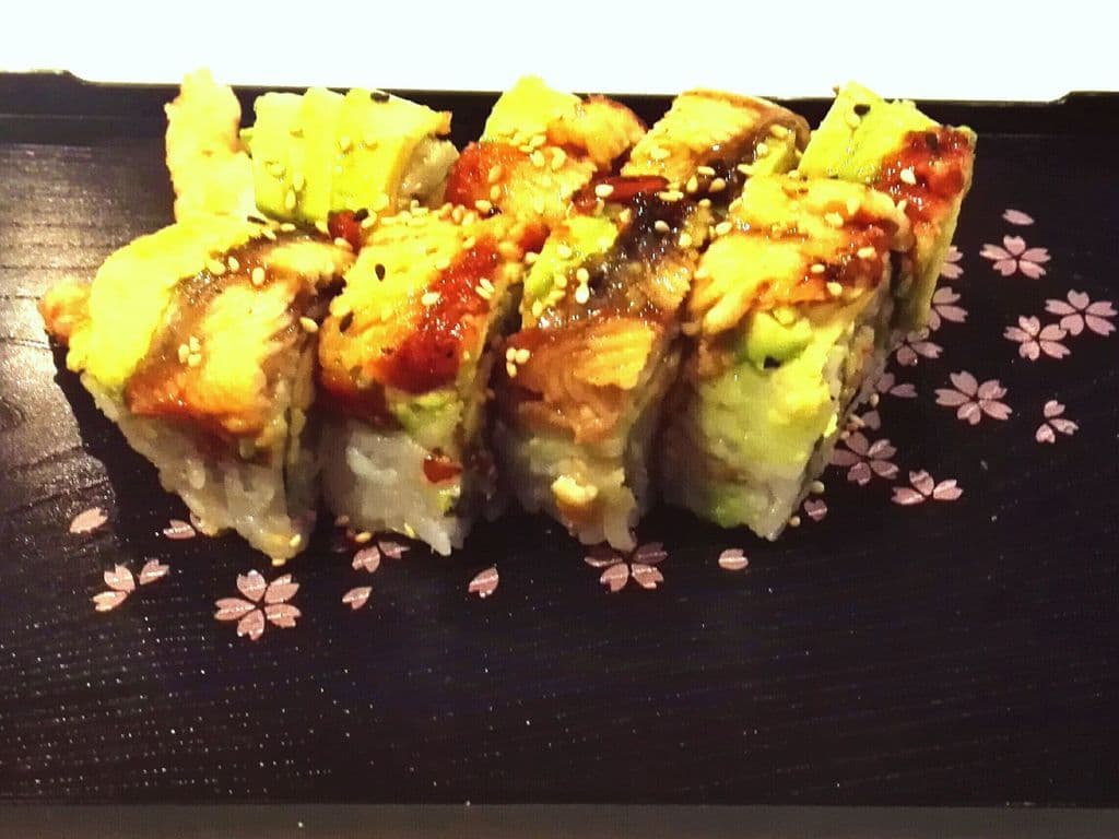 Green Dragon Roll(8pcs)