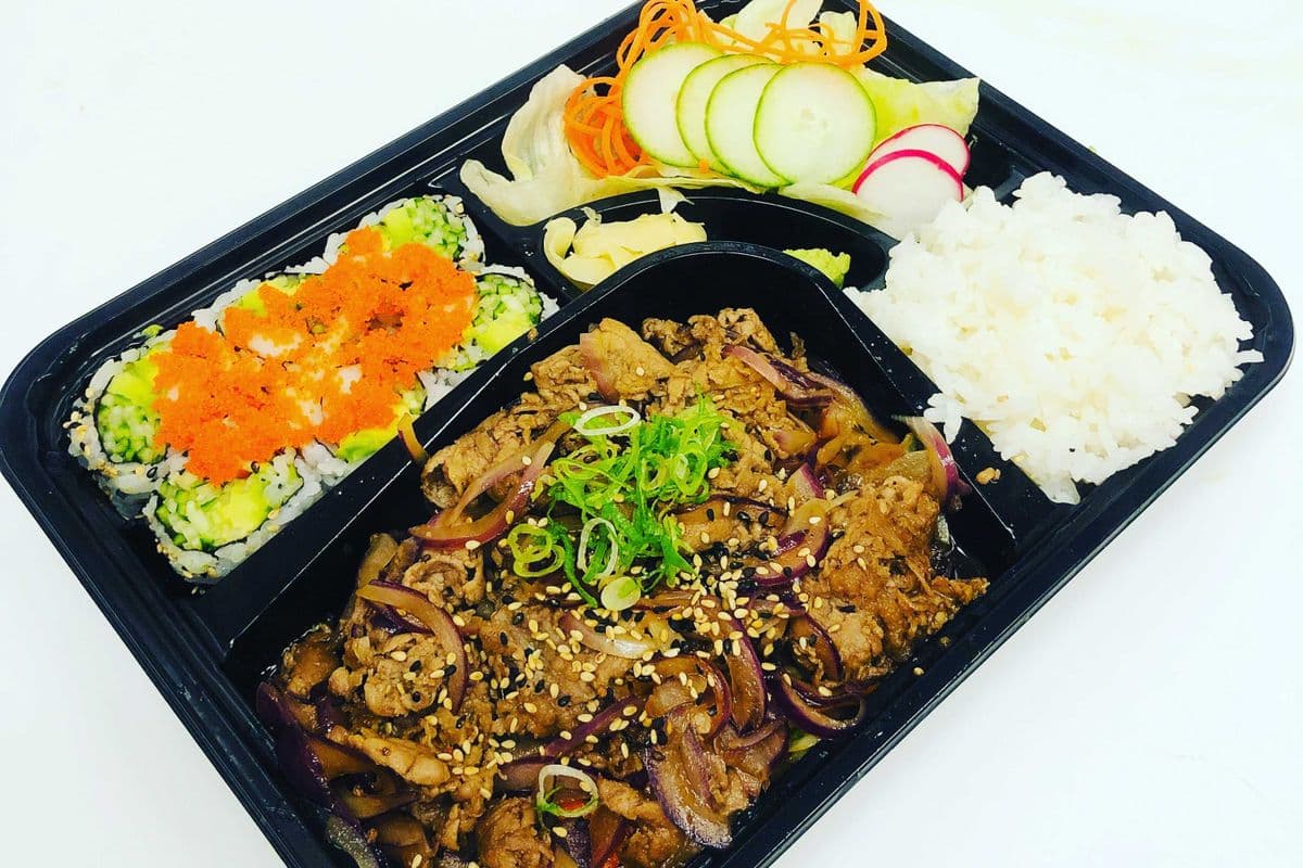 BB02 Sliced Beef Teriyaki Bento Box