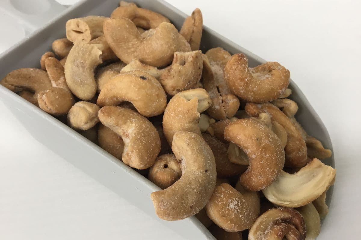 Cashews, Roasted with Salt (1 Cup/157 g)