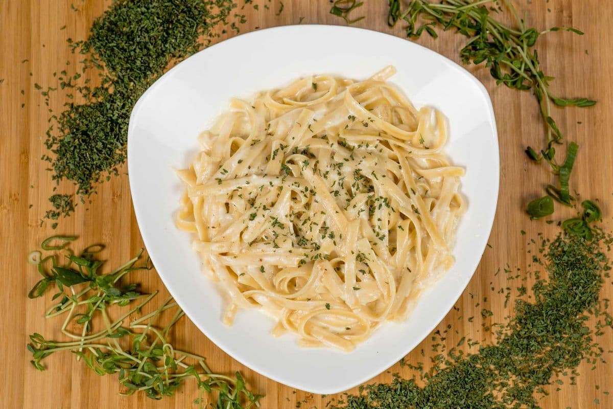 Fettuccine Alfredo