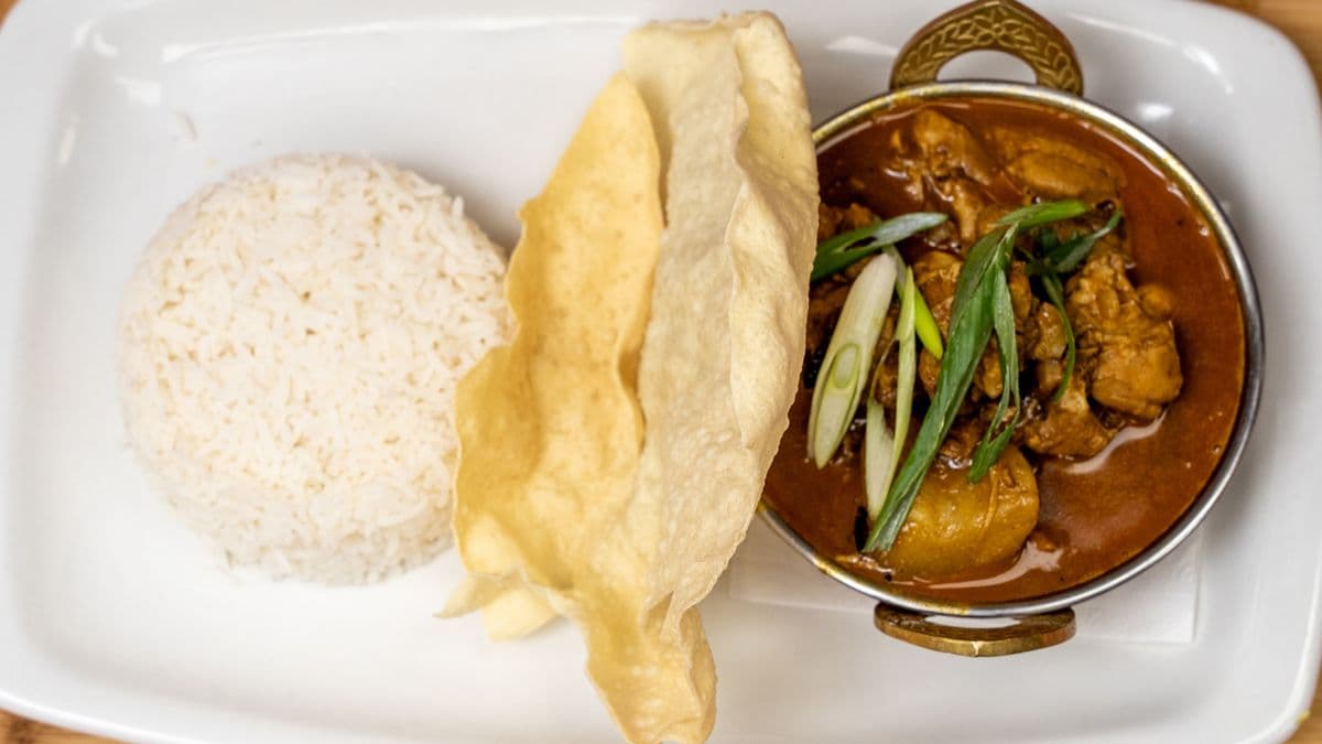 Piper Arms Chicken Curry Lunch Special