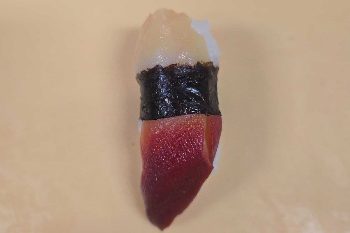 Hokkigai (Sulf Clam)