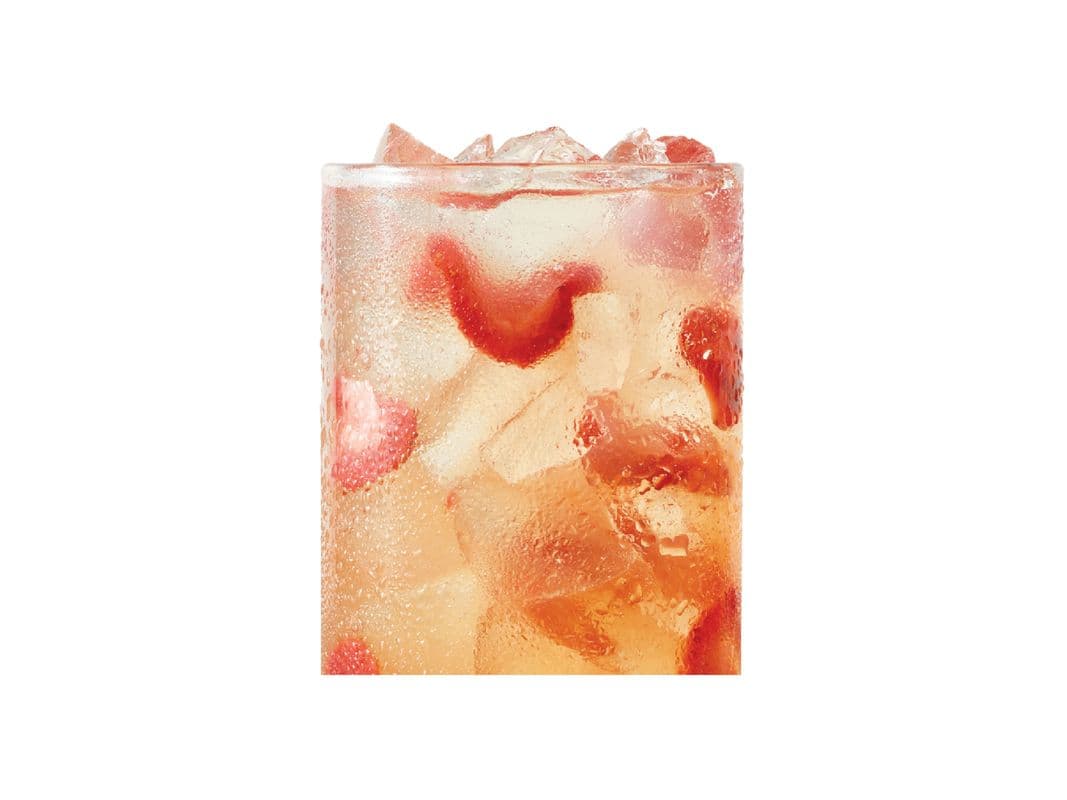 Tropical Strawberry Refresher (Cals: 210)