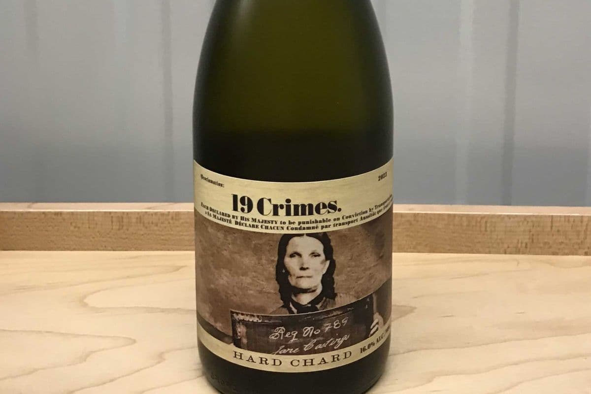 19 Crime Hard Chardonnay (1 x 750 ml)