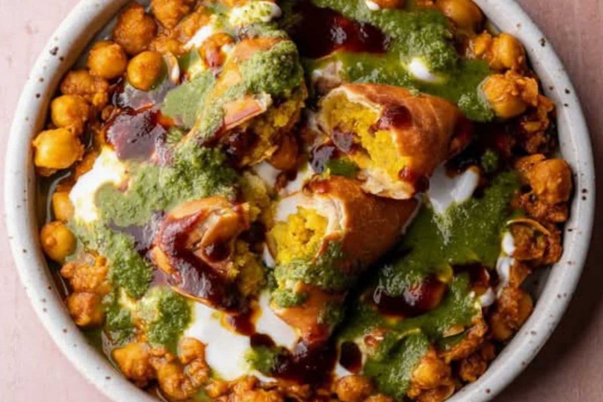 Samosa Chana Chaat