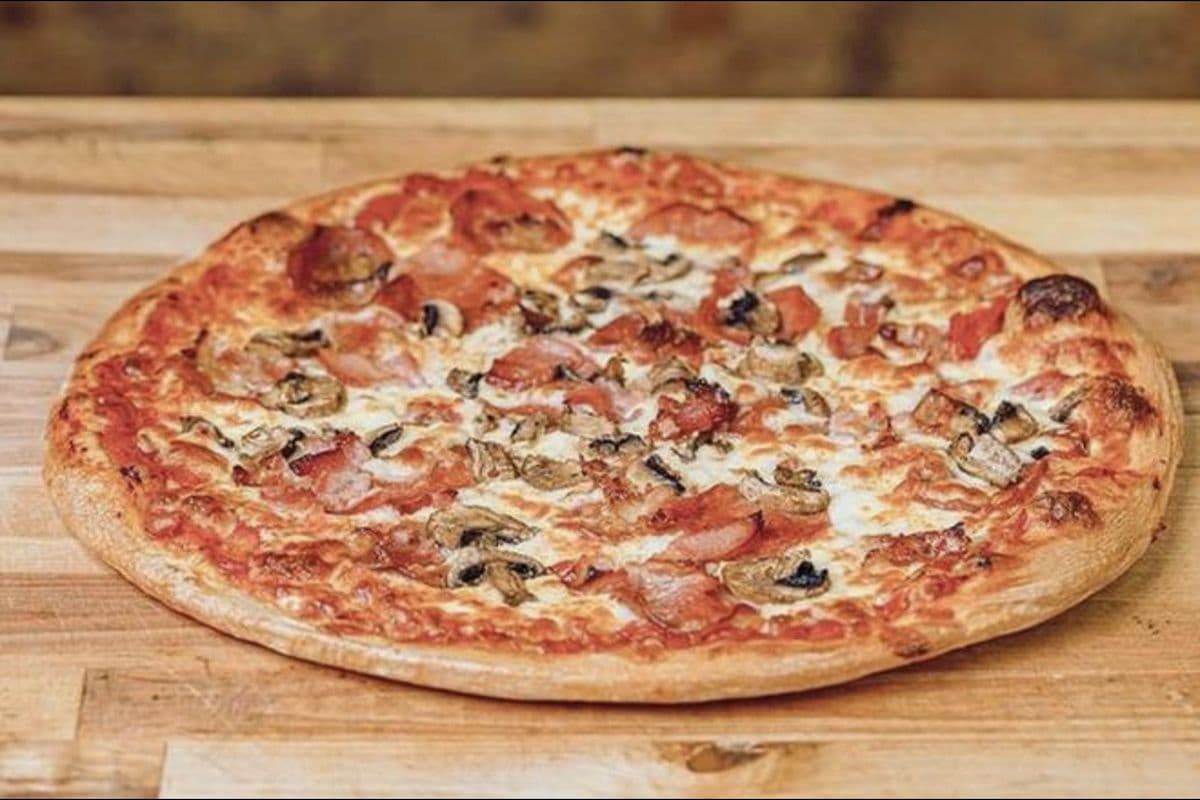 Canadian Pizza