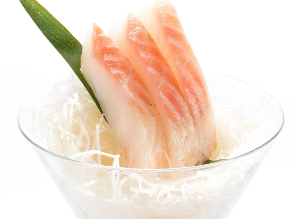 Red Snapper Sashimi (3 pcs)