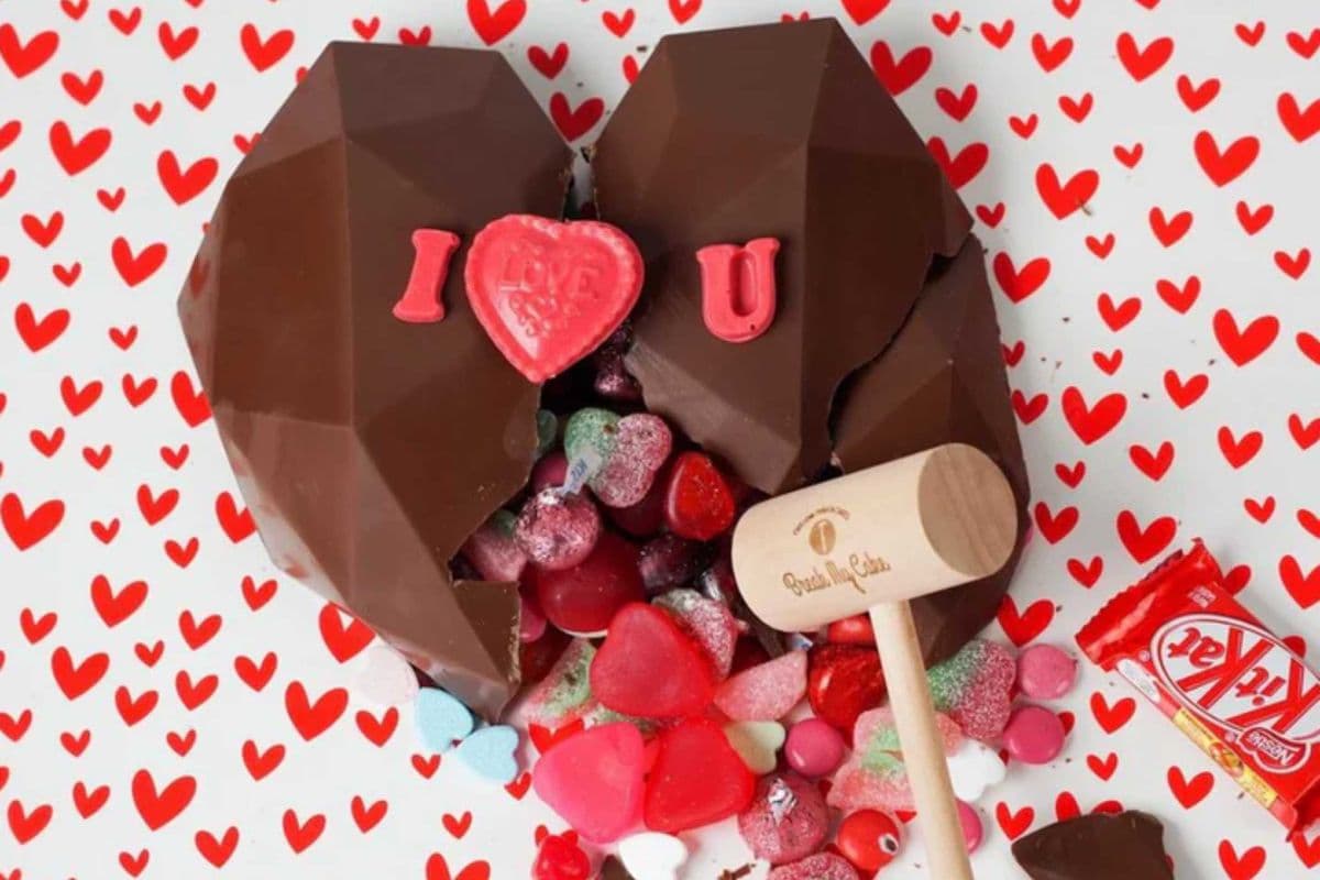 Custom Writing (Brown Heart)