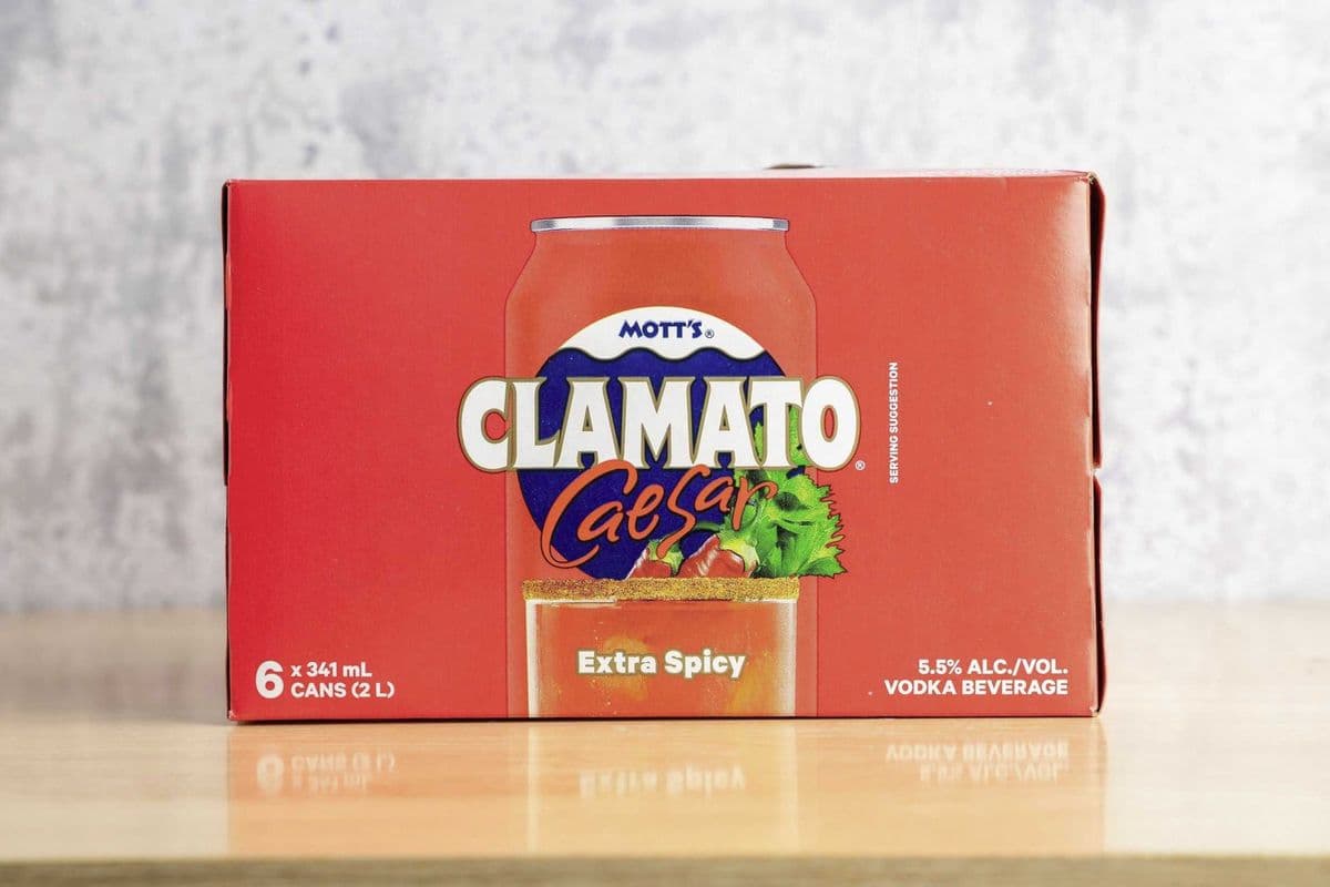 Motts Clamato Caesar Extra Spicy 6 Cans (6 x 341mL)