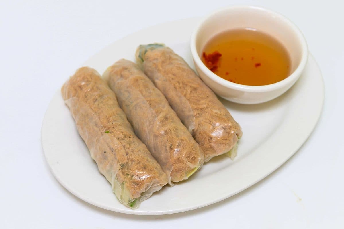7. Shredded Pork Skin Salad Rolls (3 pcs)