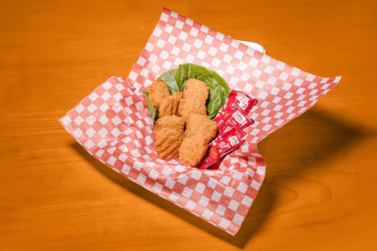 Chicken Nuggets (8 pcs)