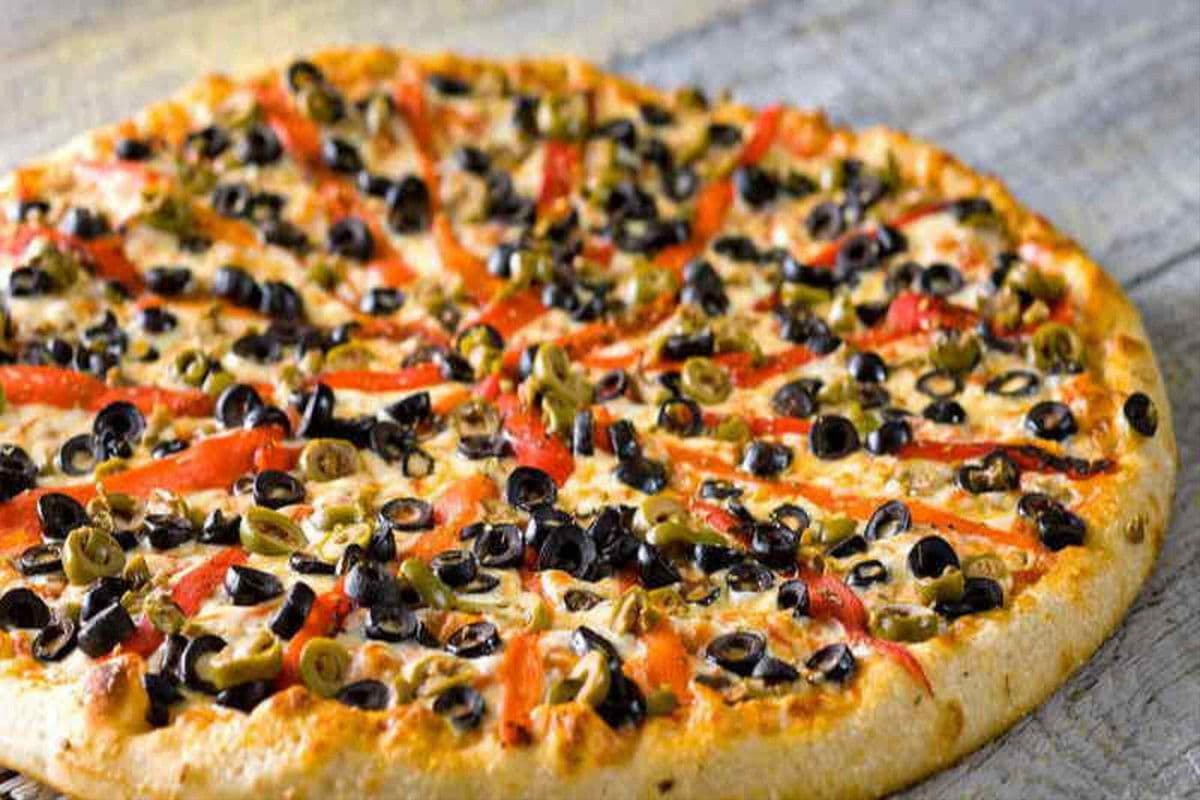 X-Large Casino Pizza