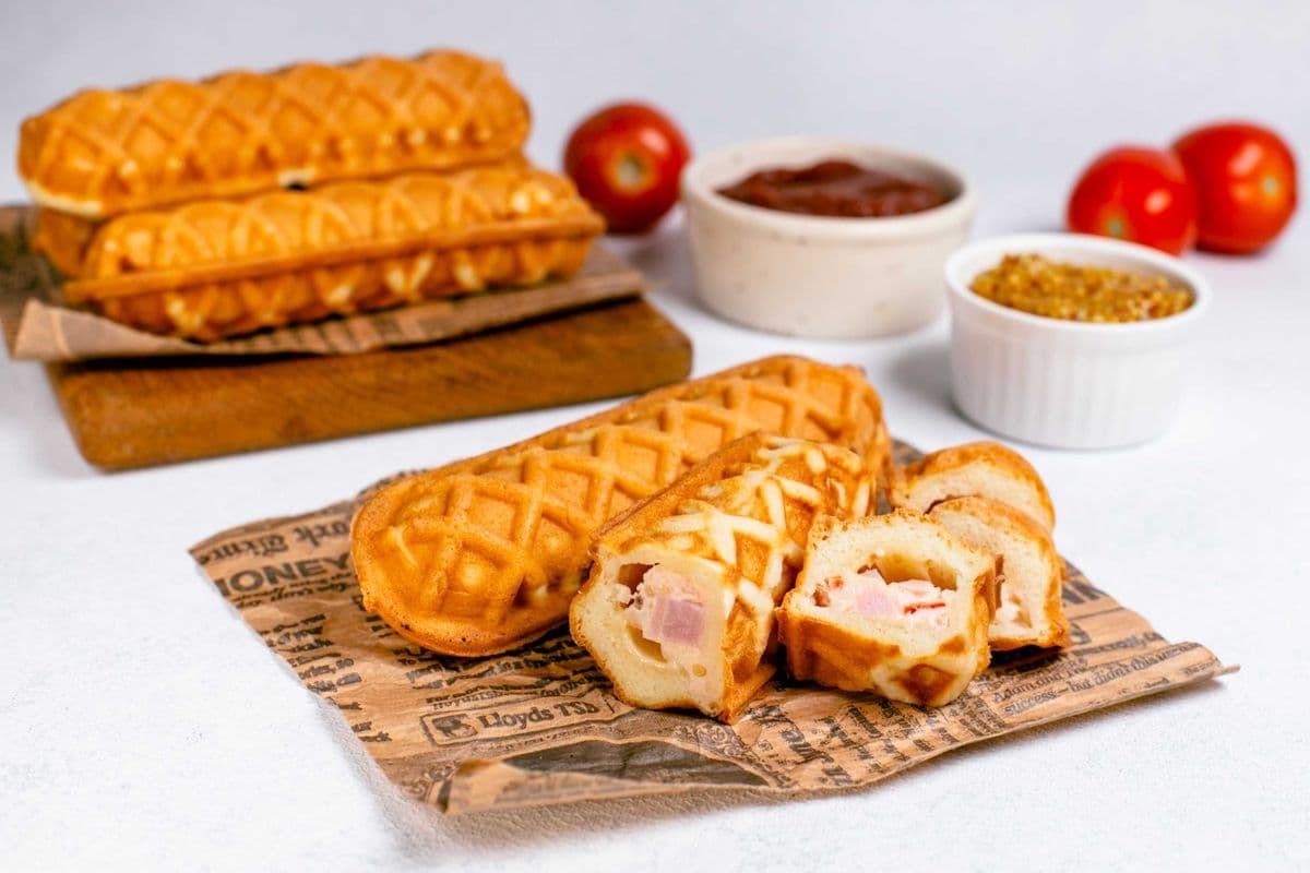 FROZEN Corn Dog with Ham and Cheese (6pcs.)