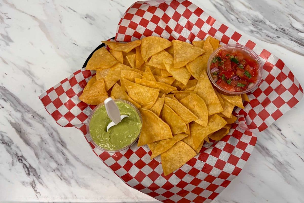 Chips and salsa