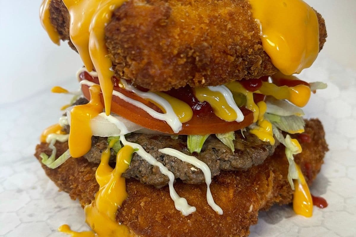 Cheese Explosion Beef Burger 6oz