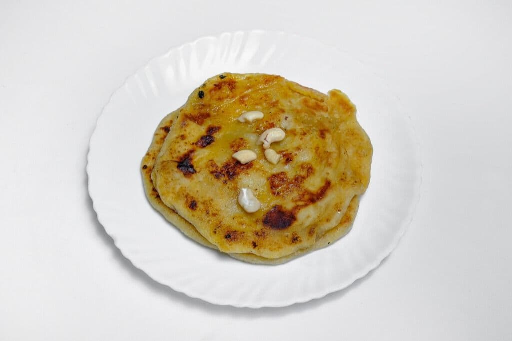 Bobbatlu or holige