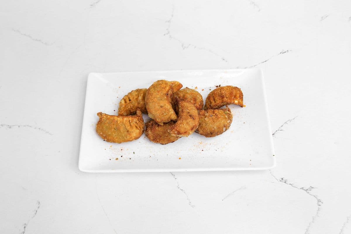 Fried Momos (8 Pcs)