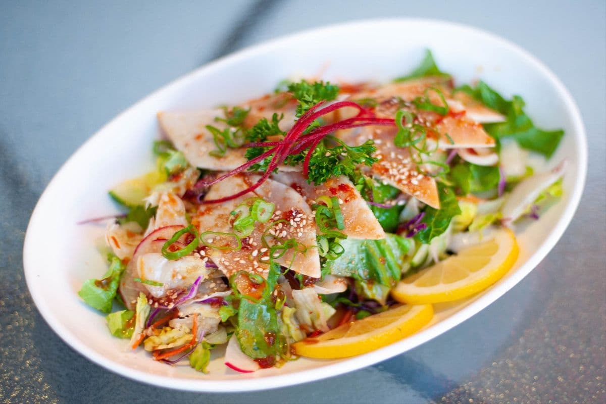 Tuna Tataki Salad