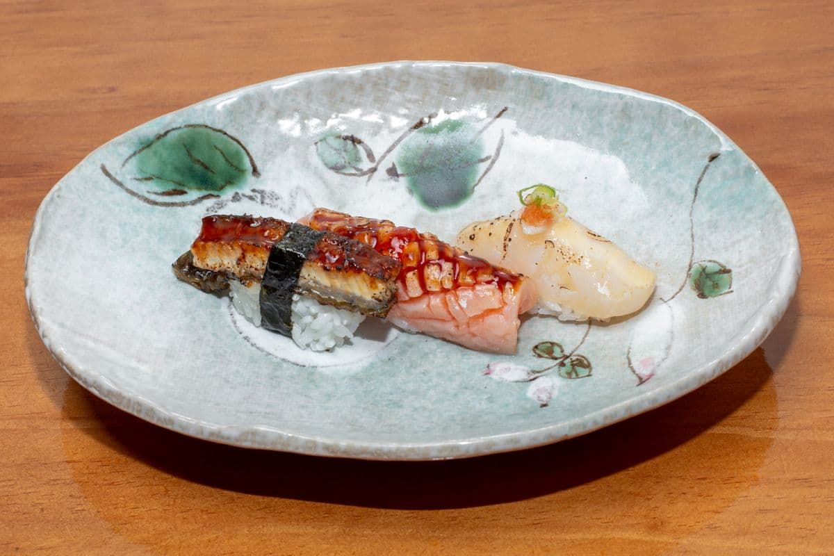 Aburi Hotate Nigiri Sushi