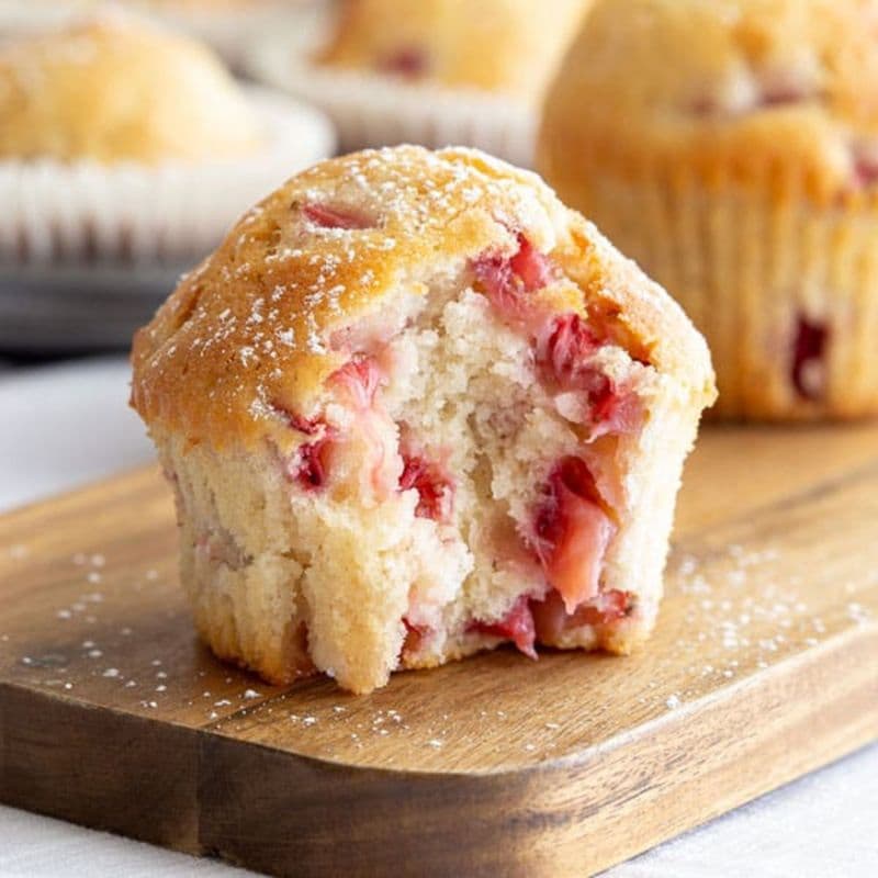 Strawberry Muffin (V)