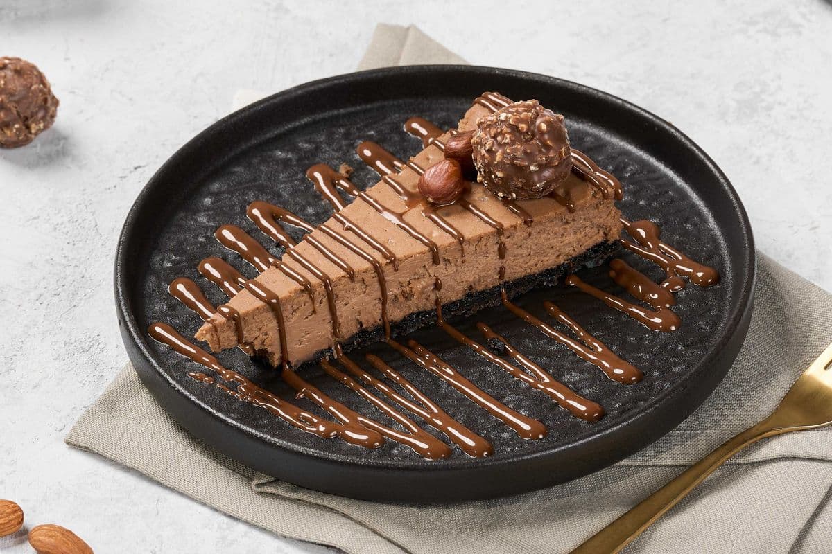 HAZELNUT CHEESECAKE