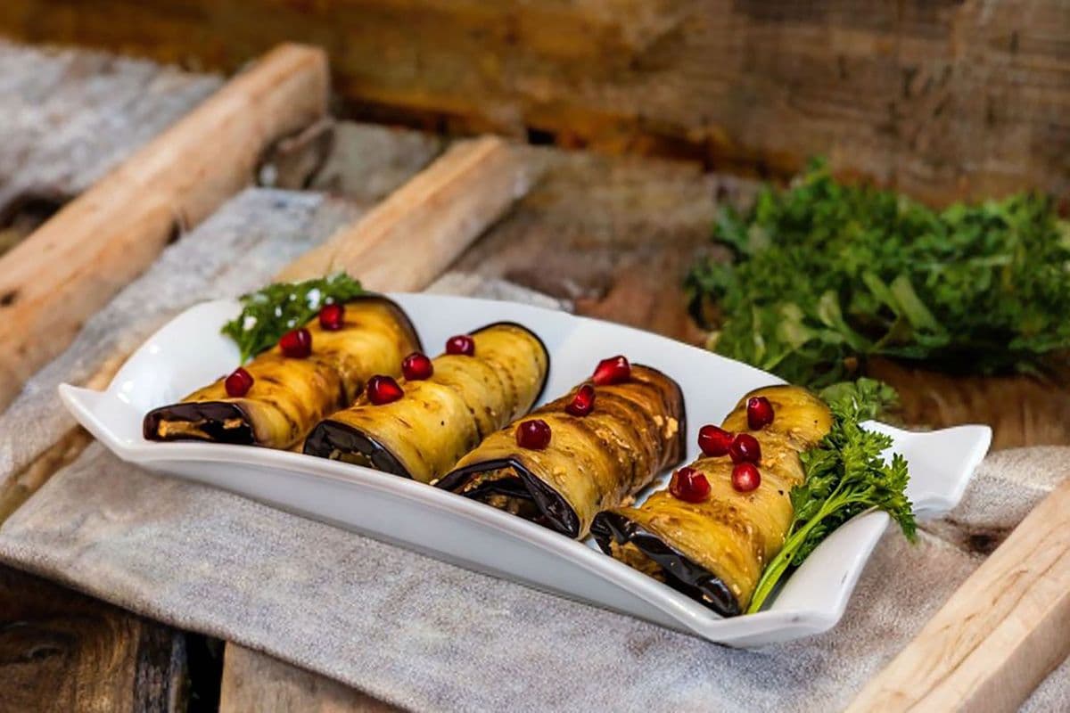Eggplant Rolls (5 pcs)