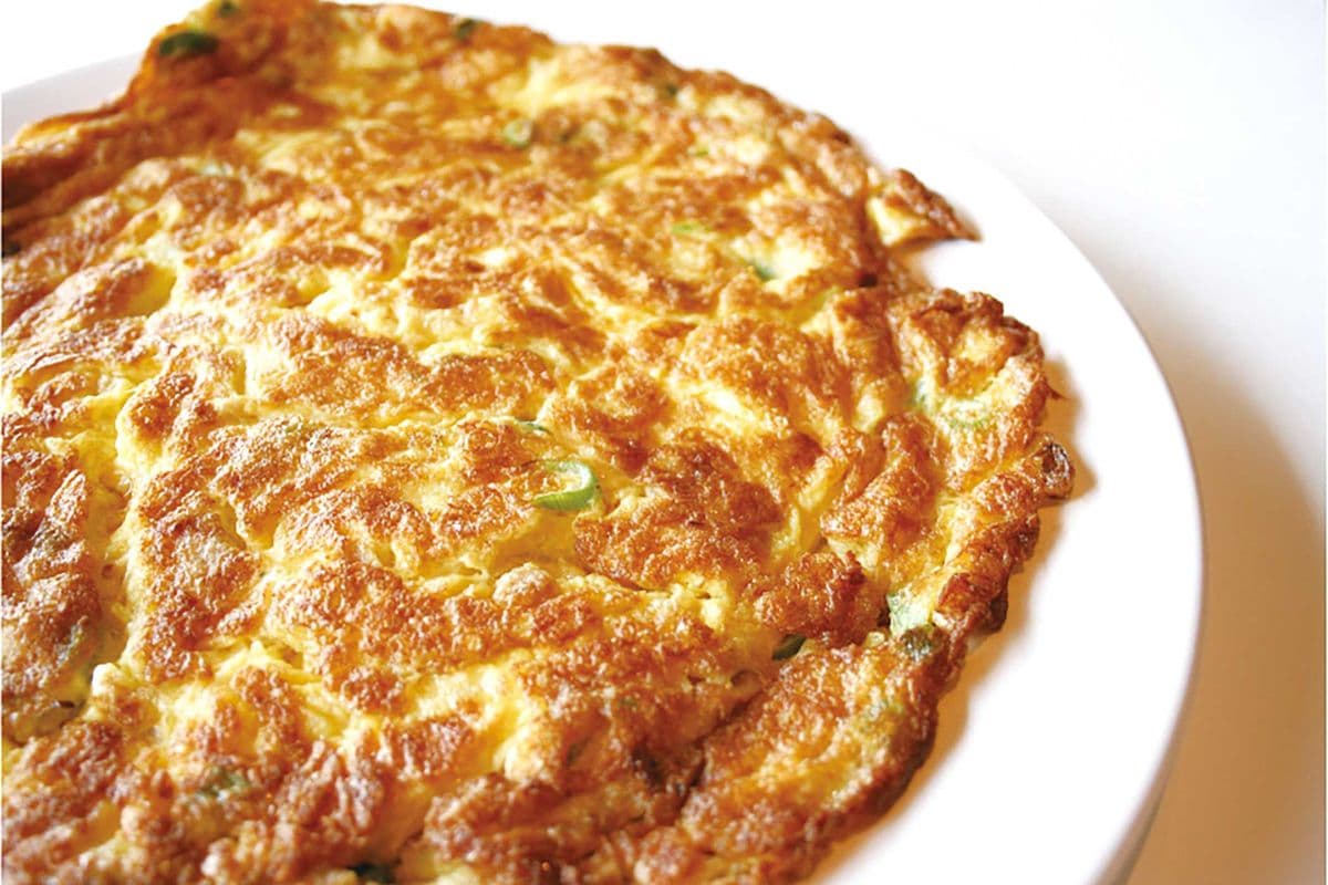Egg Omelet with Pickles with Green Onion 菜圃蛋