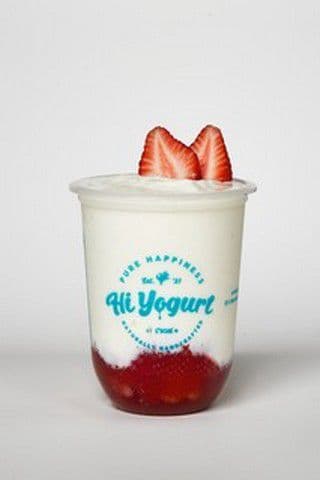 Strawberry Green Tea Yogurt (草莓茶香酸奶)