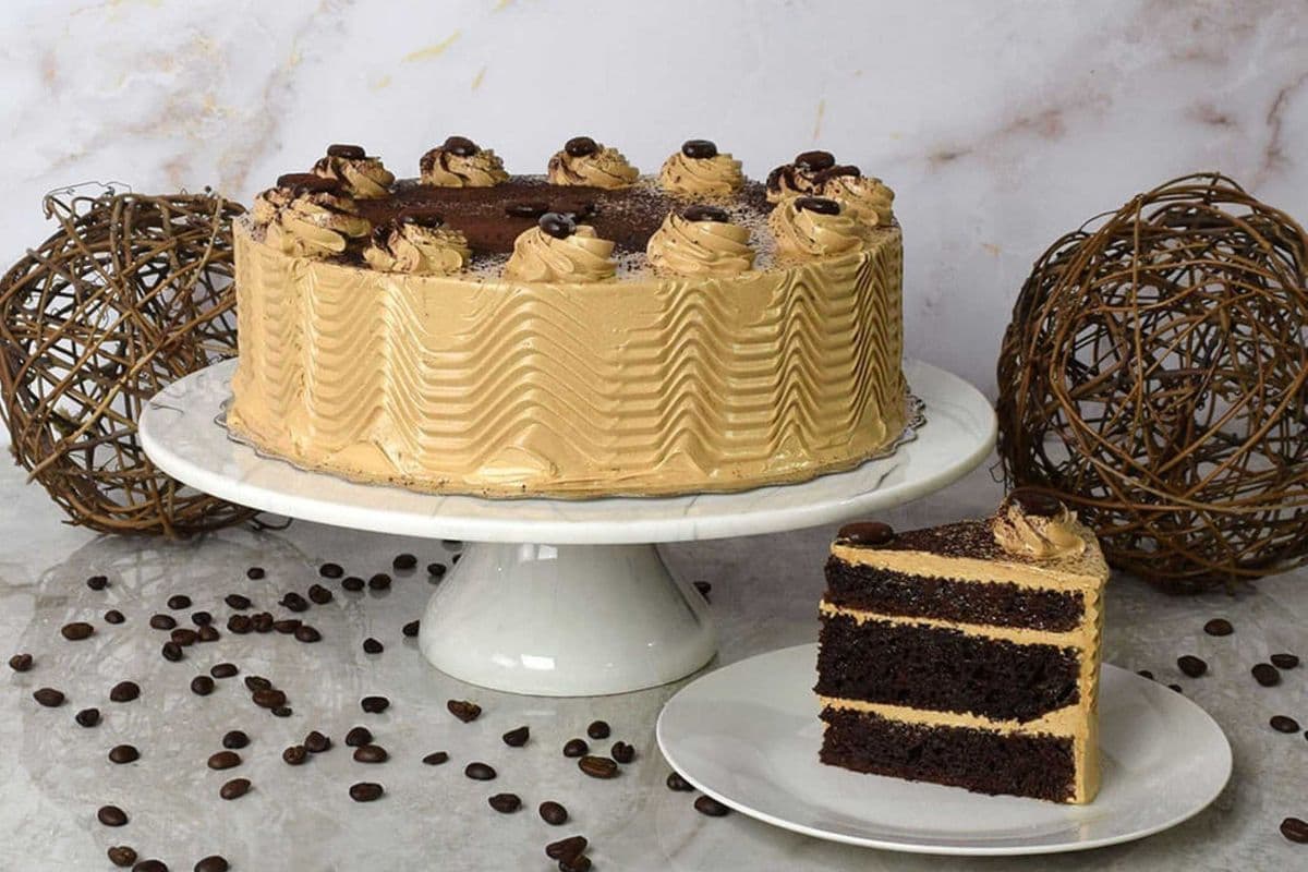 Mocha Chocolate Cake 9"